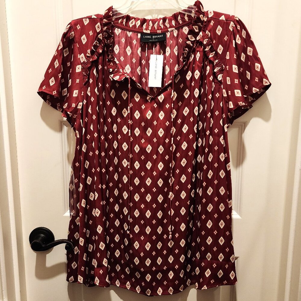 NEW WITH TAGS WOMEN'S LANE BRYANT BLOUSE SIZE 14